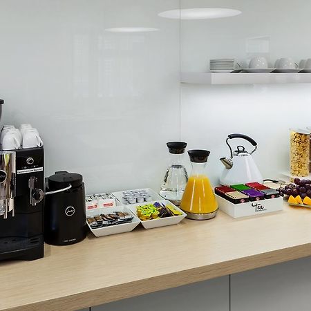 Hotel Morava أوتروكوفيتسي المظهر الخارجي الصورة