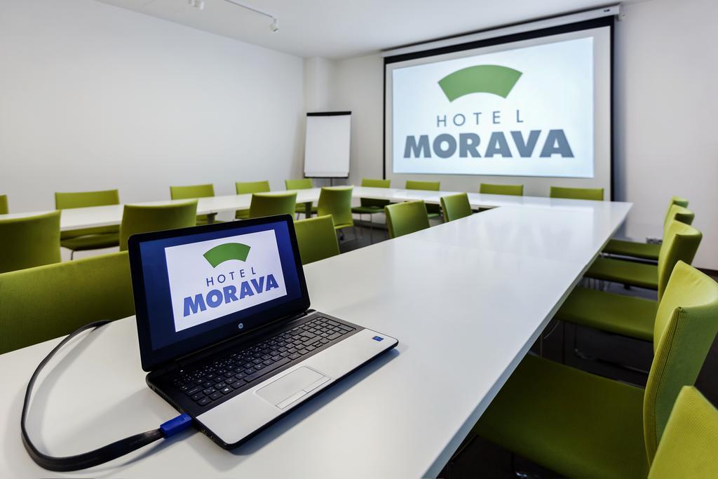 Hotel Morava أوتروكوفيتسي المظهر الخارجي الصورة
