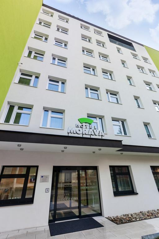 Hotel Morava أوتروكوفيتسي المظهر الخارجي الصورة